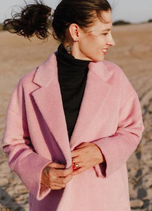 Нежно розовое мягкое пальто 🥰1 фото
