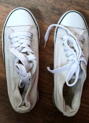 Удобные кеды