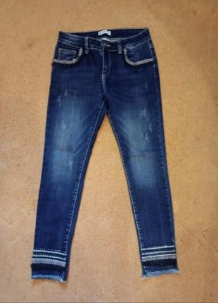 Джинсы скинни