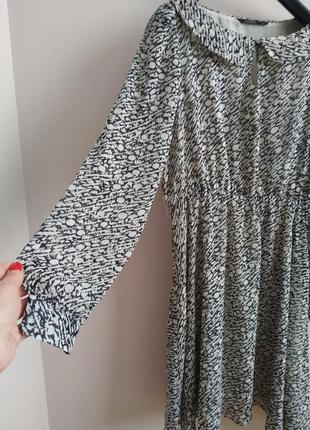 Сукня міді з абстрактним принтом8 фото