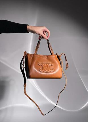 Жіноча сумка 👜 celine small cabas drawstring cuir triomphe in smooth calfskin tan brown