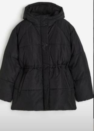 H&amp;m куртка чорна подовжена з кишенями капюшоном на поясі стьобана зима демісезонна2 фото