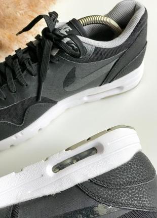 Оригинальные базовые кроссовки nike wmns air max 1 ultra essentials9 фото