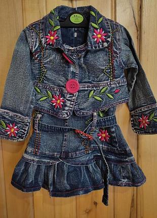 Красивий джинсовий комплект (плаття, курточка) 4-6 років(100-110 см)