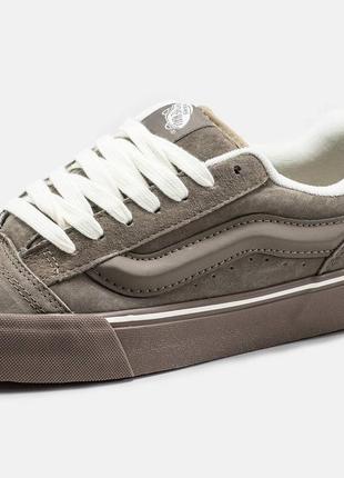 👟vans knu skool
