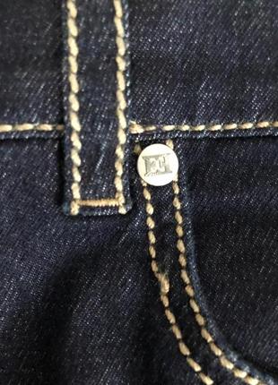 Стильные качественные (хлопок шелк) джинсы цвета индиго от escada, размер 42, укр 48-50-525 фото