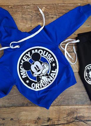 Спортивний