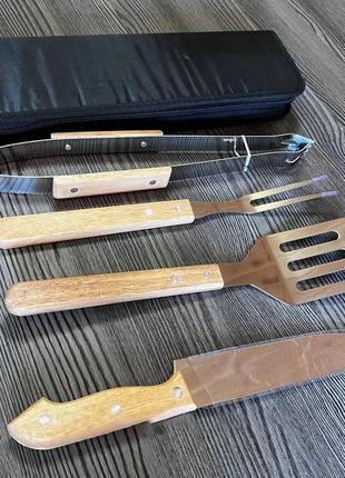Набір інструментів для барбекю 4в1 + чохол / прибори для гриля (лопатка, щипці, вилка, ніж)8 фото