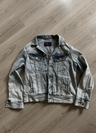 Джинсовая куртка женская