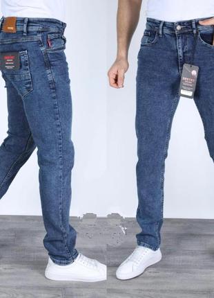 Мужские джинсы.