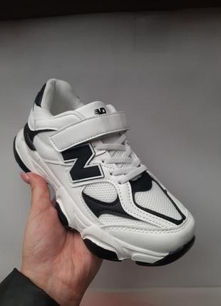 Кроссовки белые в стиле new balance2 фото