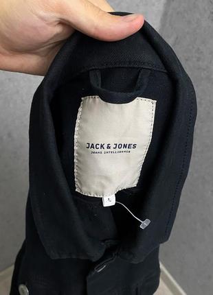 Чорна джинсова куртка від бренда jack&amp;jones5 фото