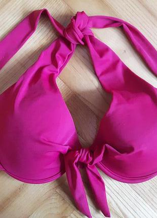 Яркий верх от купальника! р. -80 с