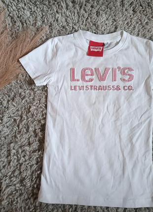 Коттоновая футболка оригинал levis 104см