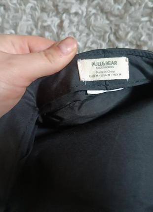 Шнеряная кепка pull &amp; bear3 фото