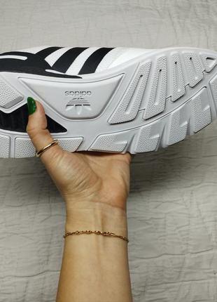 Кросівки wearing adidas studs for girls pants оригінал us9.5, us106 фото