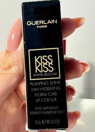 Guerlain kisskiss shine bloom блестящая помада4 фото