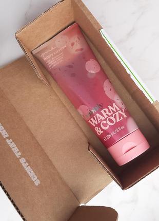 Америка! лосьйон для тіла warm cozy bubbly victoria's secret pink лосьон крем