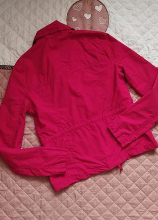 Легкая ветровка - жакет hollister xs красная ветровка женская блейзер пиджак весенний хлопок3 фото