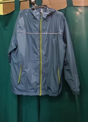 Ветрівка чоловіча