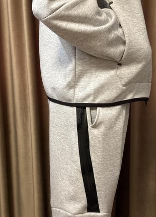 Мужской спортивный костюм nike tech fleece серого цвета3 фото