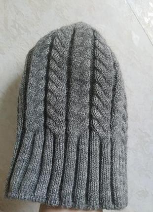 Женская шапка серая