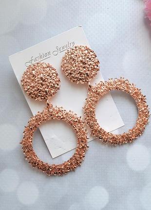 Серьги-кольца массивные трендовые золото