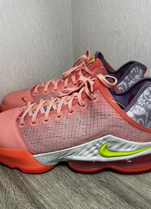 Кроссовки nike lebron xix low peach