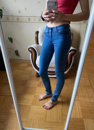 Джинсы levi’s морская волна demi curve скинни w24 l32