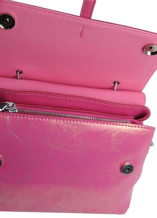 Женская сумка-кроссбоди с ремнем на плечо из натуральной кожи serena розовая с перламутром8 фото