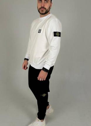 Чоловічі спортивні костюми від stone island