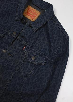 Джинсова куртка levi’s leopard print3 фото