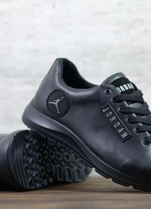 Чоловічі шкіряні кросівки чорні jordan кросівки весна осінь демісезонні зі шкіри