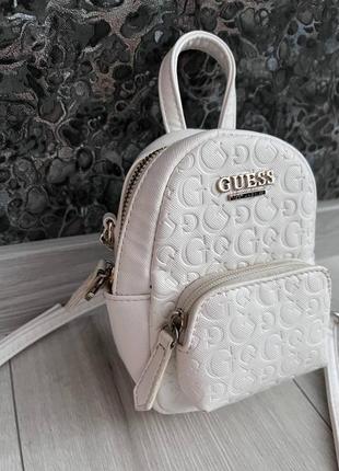 Продам сумочку guess