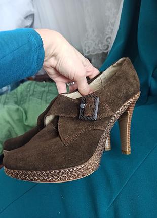 Туфли 40р замша.