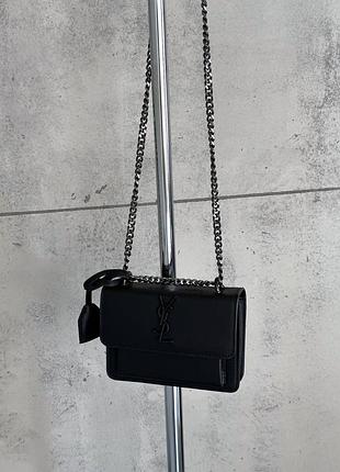 Йвес саінт лаурент 3