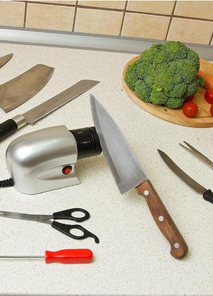 Электрическая точилка для ножей и ножниц3 фото