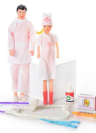 Сім'я лікаря ляльки з медичними інструментами a-toys (2208)