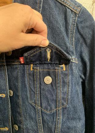 Курточка джинсова, куртка levi’s premium5 фото