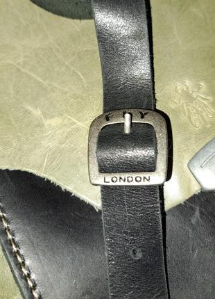 Сумка кожаная cross body fly london6 фото