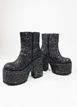 Ботинки на платформе yru dollskill5 фото