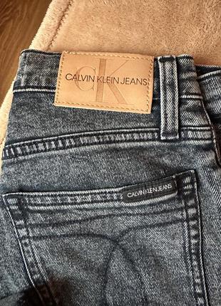 Джинси mom calvin klein jeans🩶5 фото