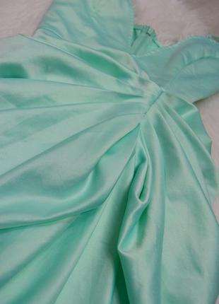 Платье ментолового цвета с драпировкой асимметричное платье5 фото