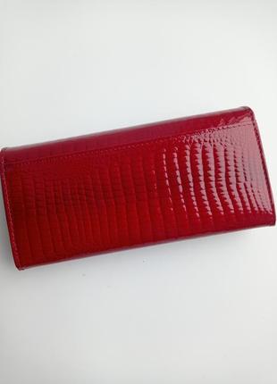Жіночий шкіряний лаковий гаманець6 фото