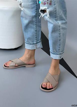 Жіночі шльопанці шкіряні у чорному та бежевому кольорі від українського виробника🖤🖤🖤