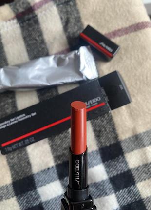 Помада для губ shiseido 220 lantern red visionairy gel lipstick,  1.6 г4 фото