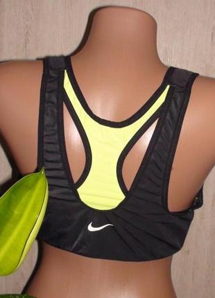 Спортивный топ nike5 фото