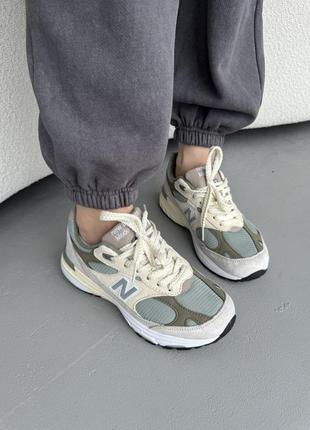 Замшевые кроссовки new balance 993 beige/mint/grey