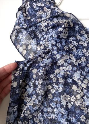 Блуза шикарная в принт мелкие цветы.4 фото