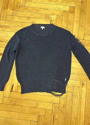 Свитер с имитацией дирок 3